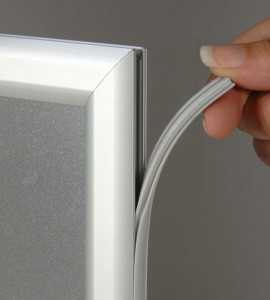 Kliklijst met zijkant opening